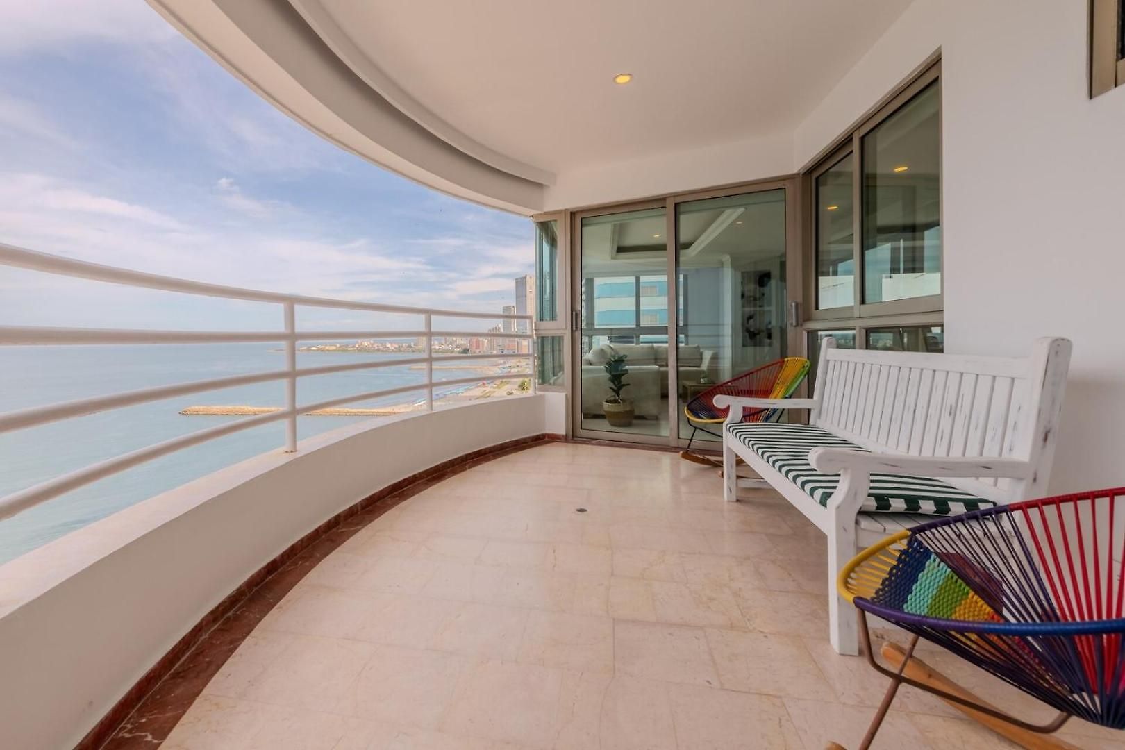 Spectacular 3br Ocean View In Bocagrande Apartamento