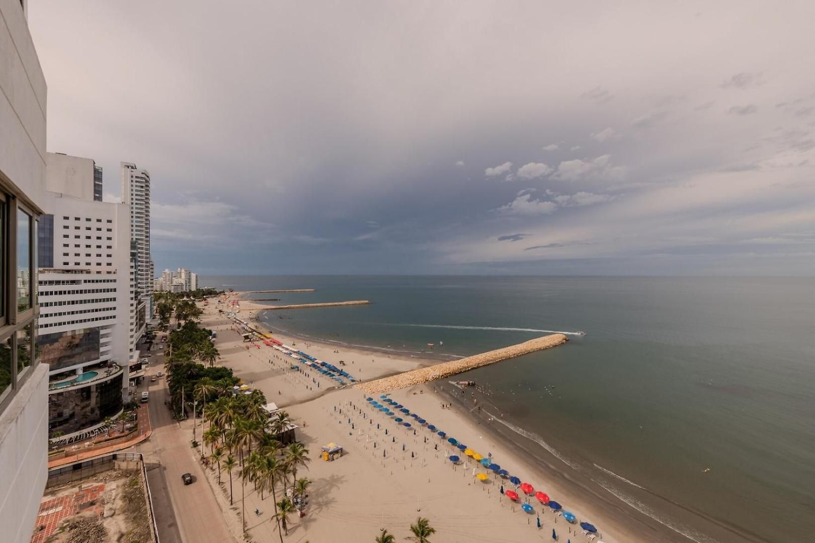 Spectacular 3br Ocean View In Bocagrande *