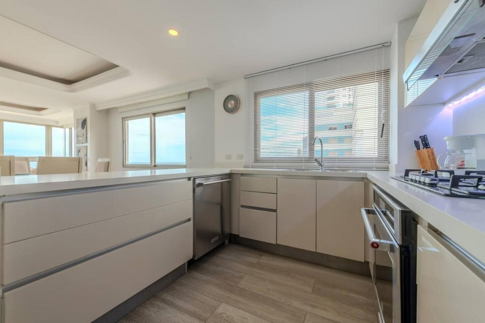 Apartamento Spectacular 3br Ocean View In Bocagrande *