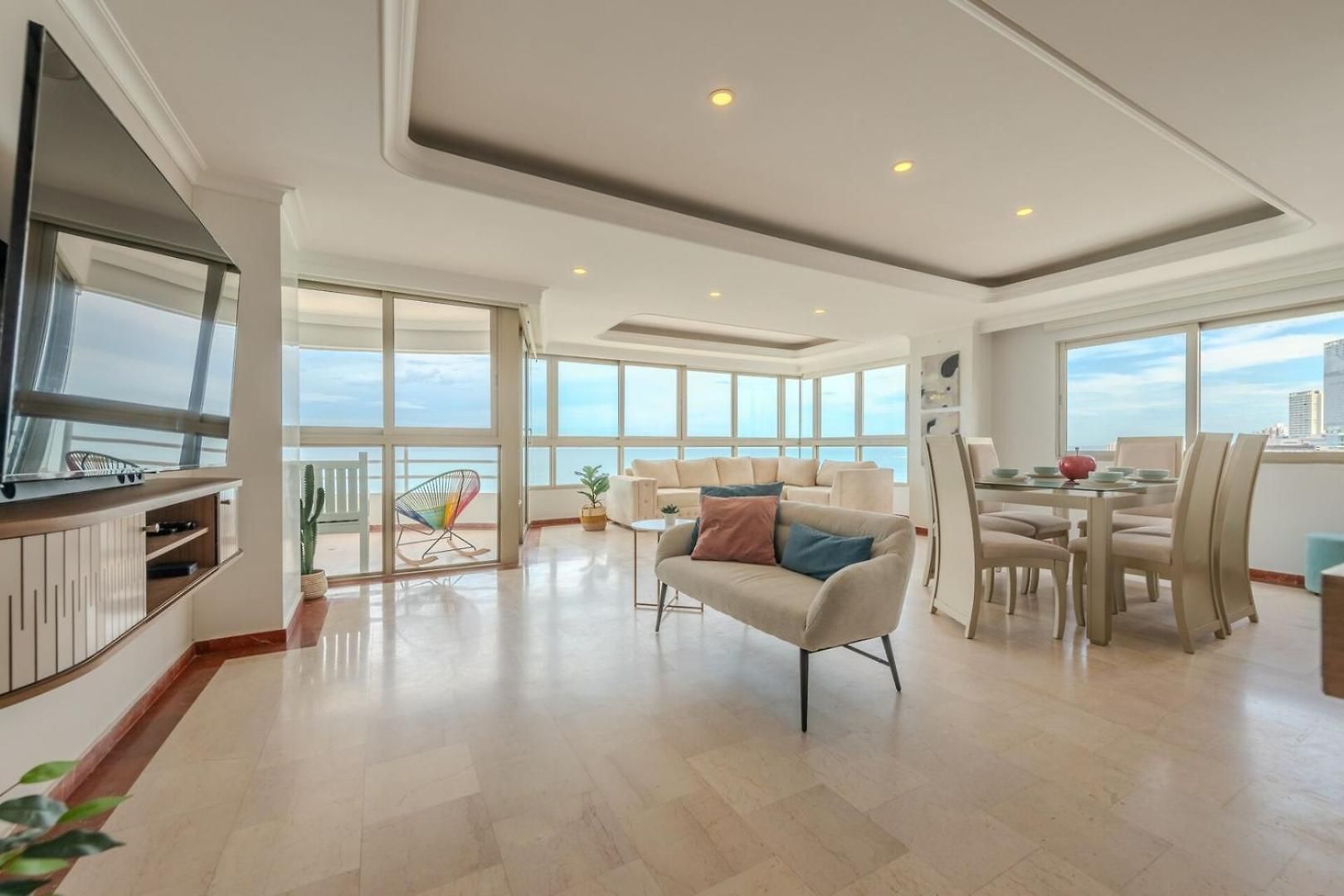 Spectacular 3br Ocean View In Bocagrande Apartamento