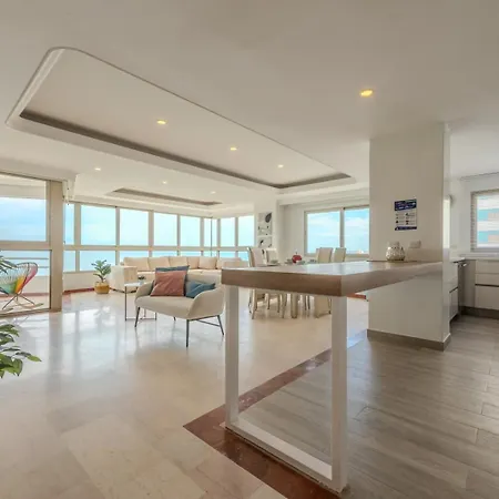 Spectacular 3br Ocean View In Bocagrande