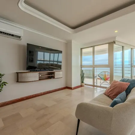 Spectacular 3br Ocean View In Bocagrande *