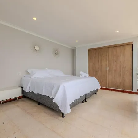 Spectacular 3br Ocean View In Bocagrande *