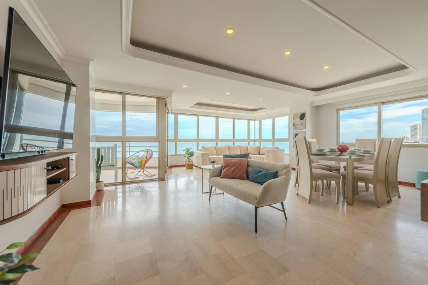 Spectacular 3br Ocean View In Bocagrande * Cartagena